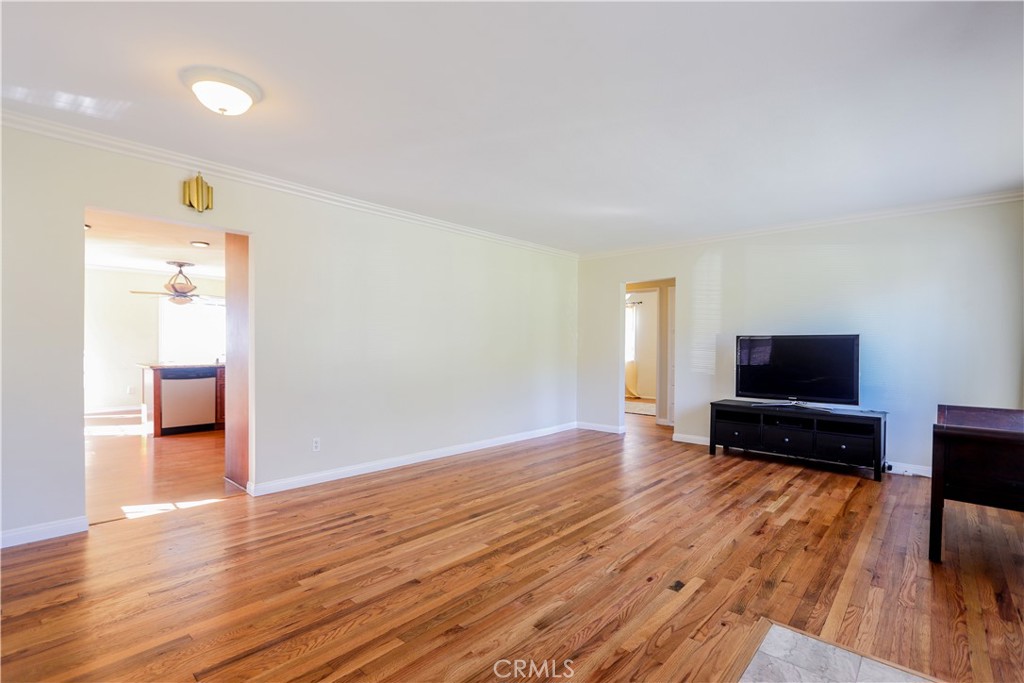 5322 E Parkcrest Street