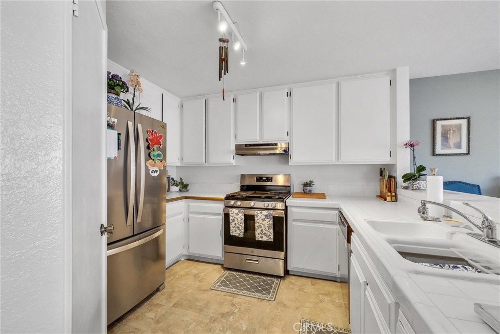 25675 View Pointe 10F