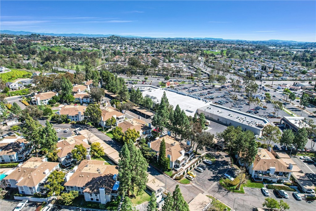 25675 View Pointe 10F