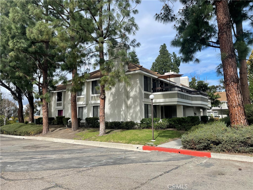 25675 View Pointe 10F