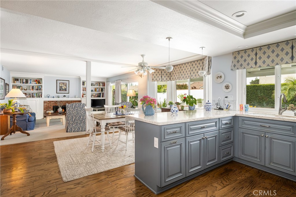 4349 Smoketree Avenue