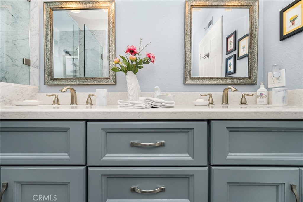 4349 Smoketree Avenue