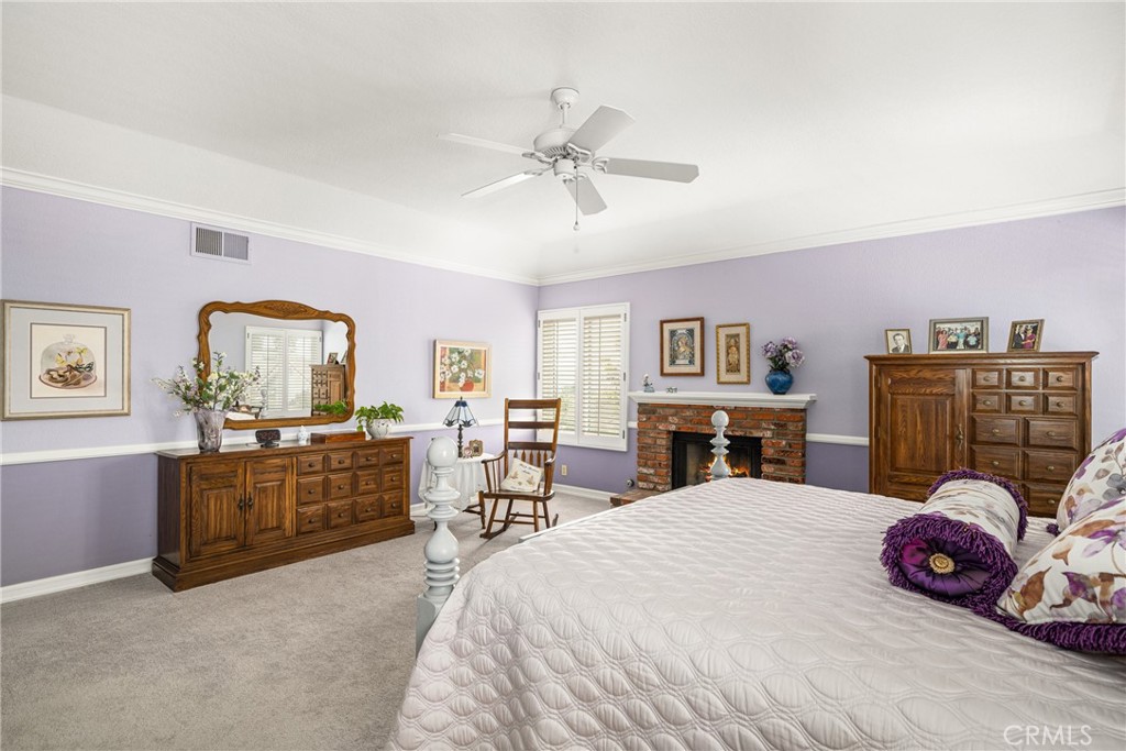 4349 Smoketree Avenue