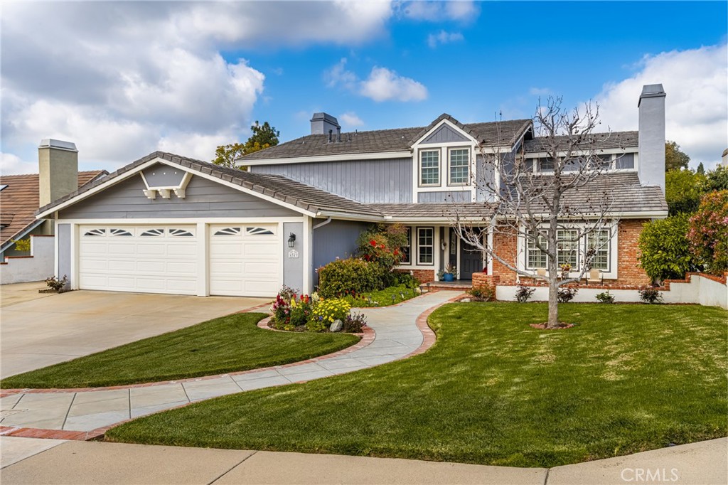 4349 Smoketree Avenue