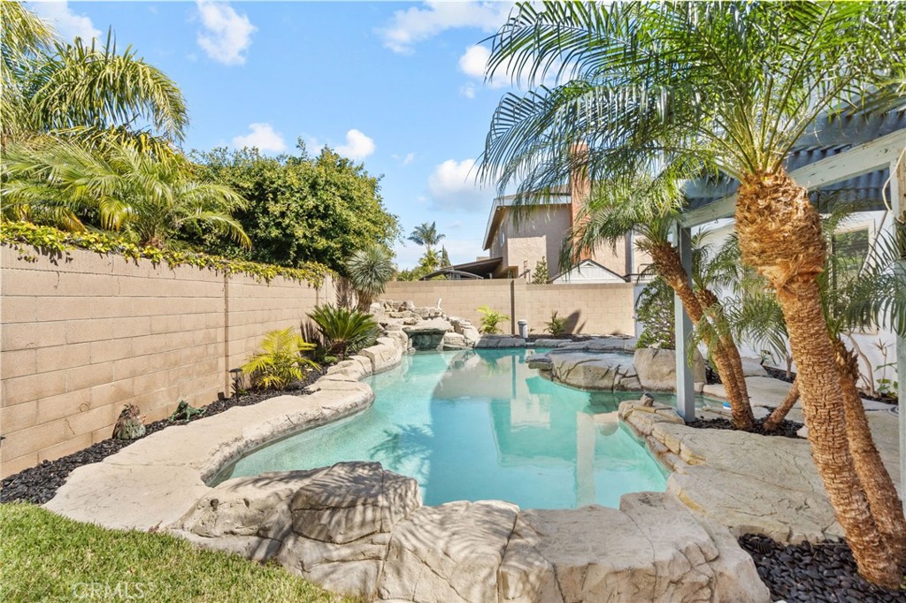 8555 Garfield Avenue