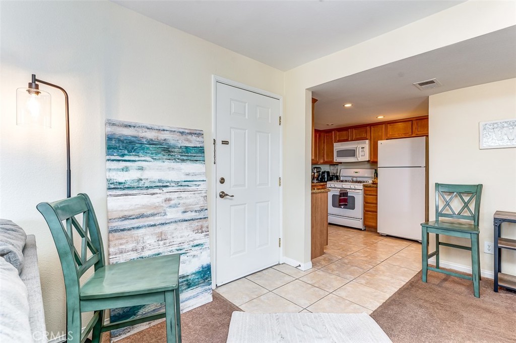 1329 Massachusetts Avenue 201