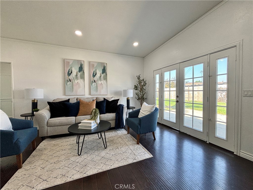 1277 Millbury Avenue