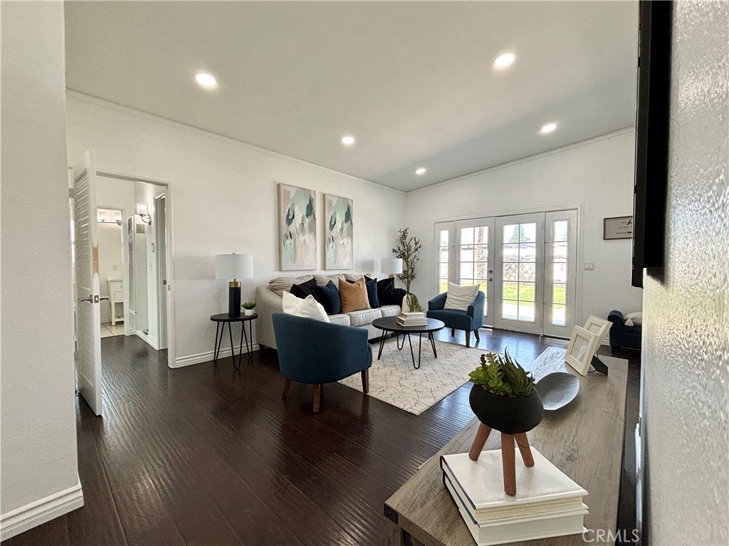 1277 Millbury Avenue