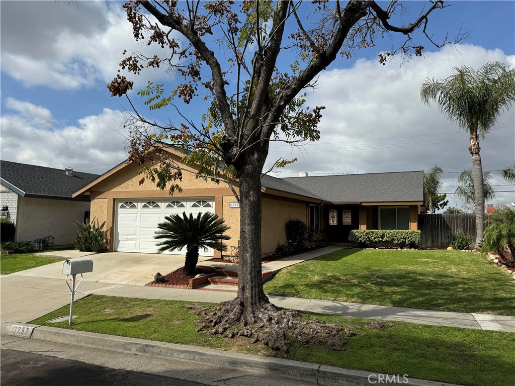 1757 N Oak Knoll Drive