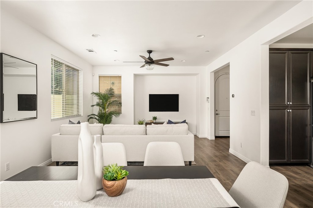 2956 Villa Catalonia Court