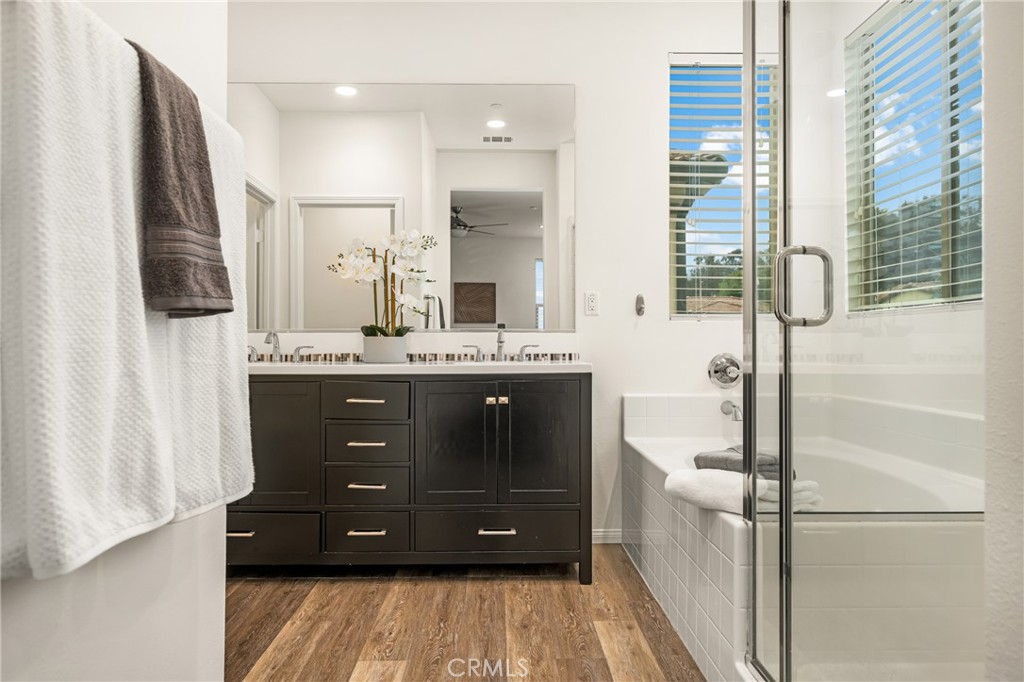 2956 Villa Catalonia Court