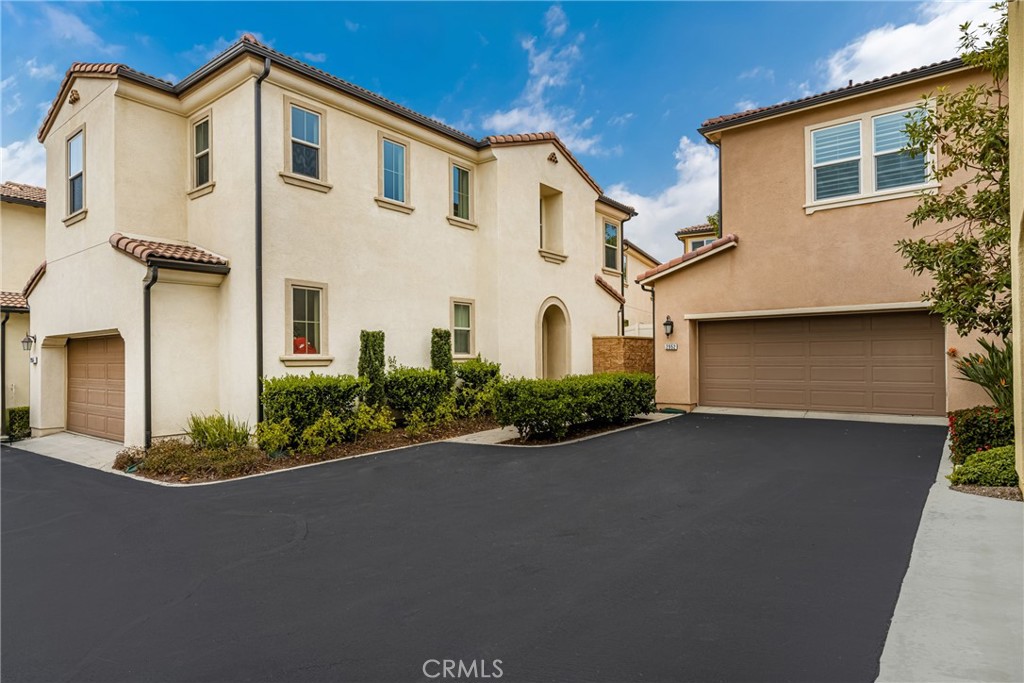 2956 Villa Catalonia Court