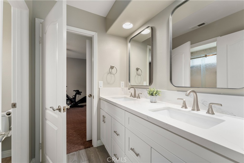 1001 S Beckett Court