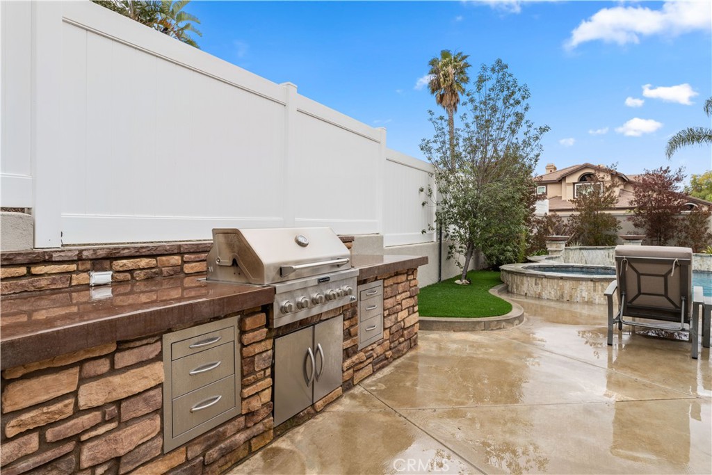 1001 S Beckett Court