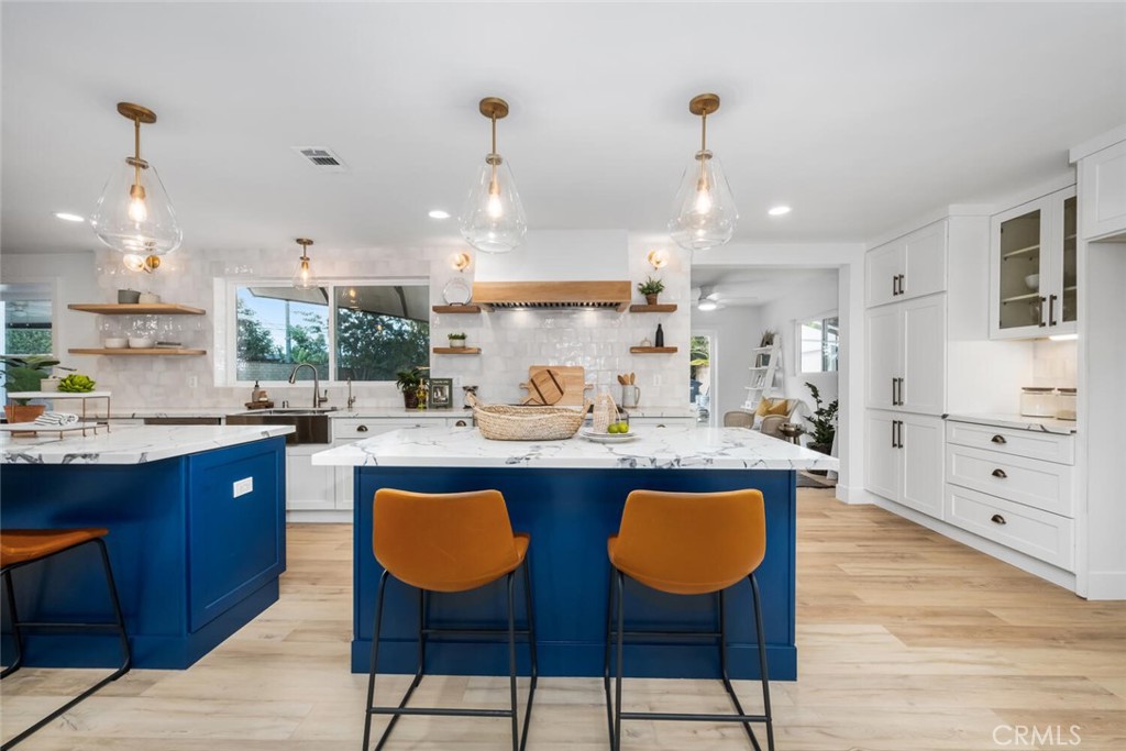 11941 Kensington Road