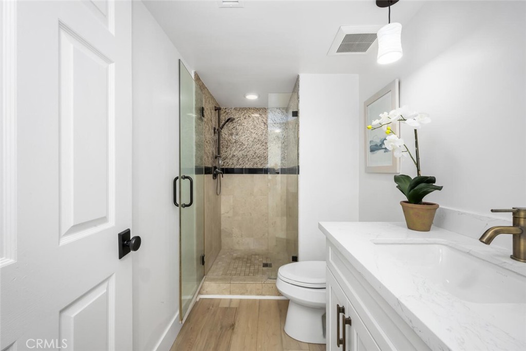 11941 Kensington Road