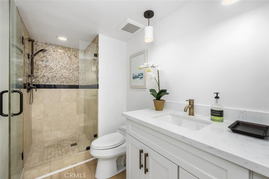 11941 Kensington Road