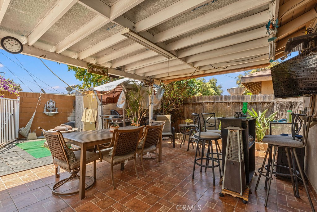 3024 W Camile Street