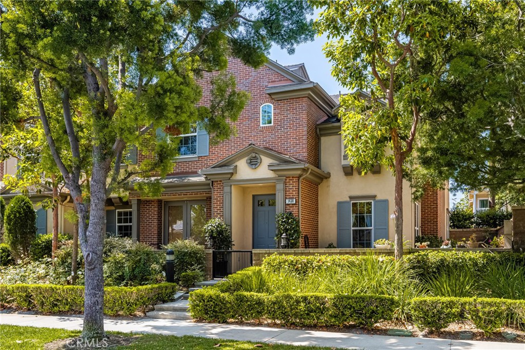 1438 Montgomery Street