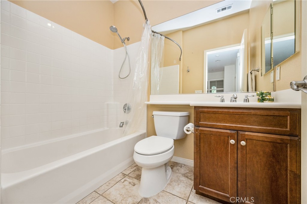 1438 Montgomery Street