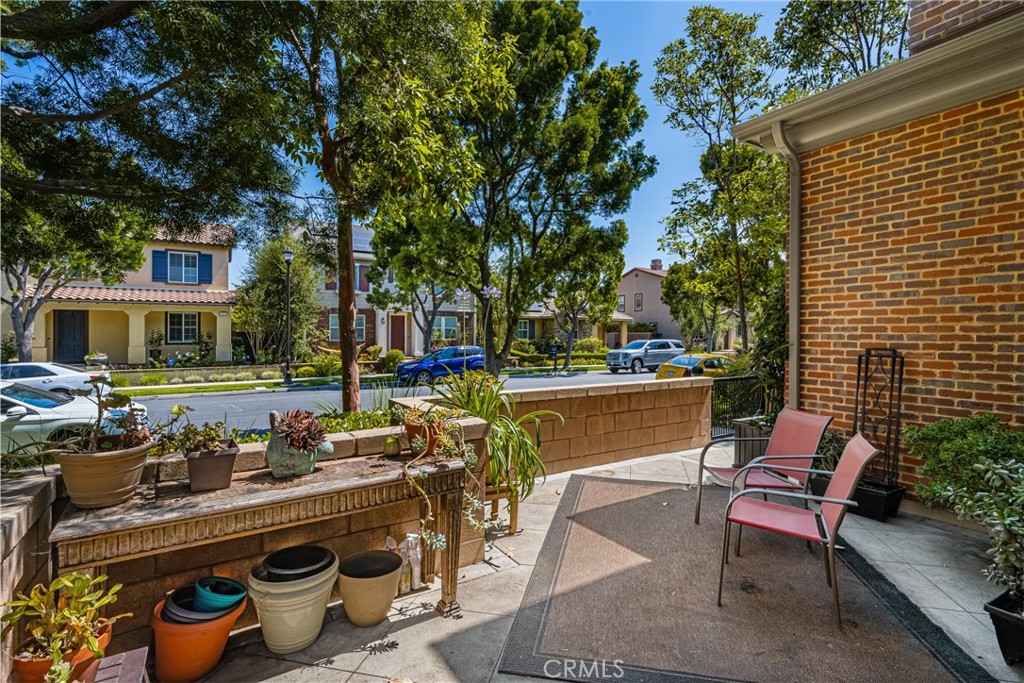 1438 Montgomery Street