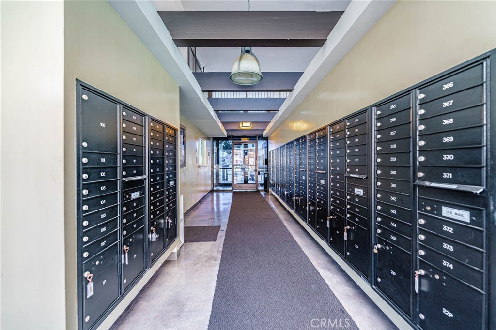 5585 E Pacific Coast 372