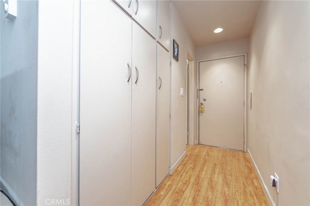 5585 E Pacific Coast 372