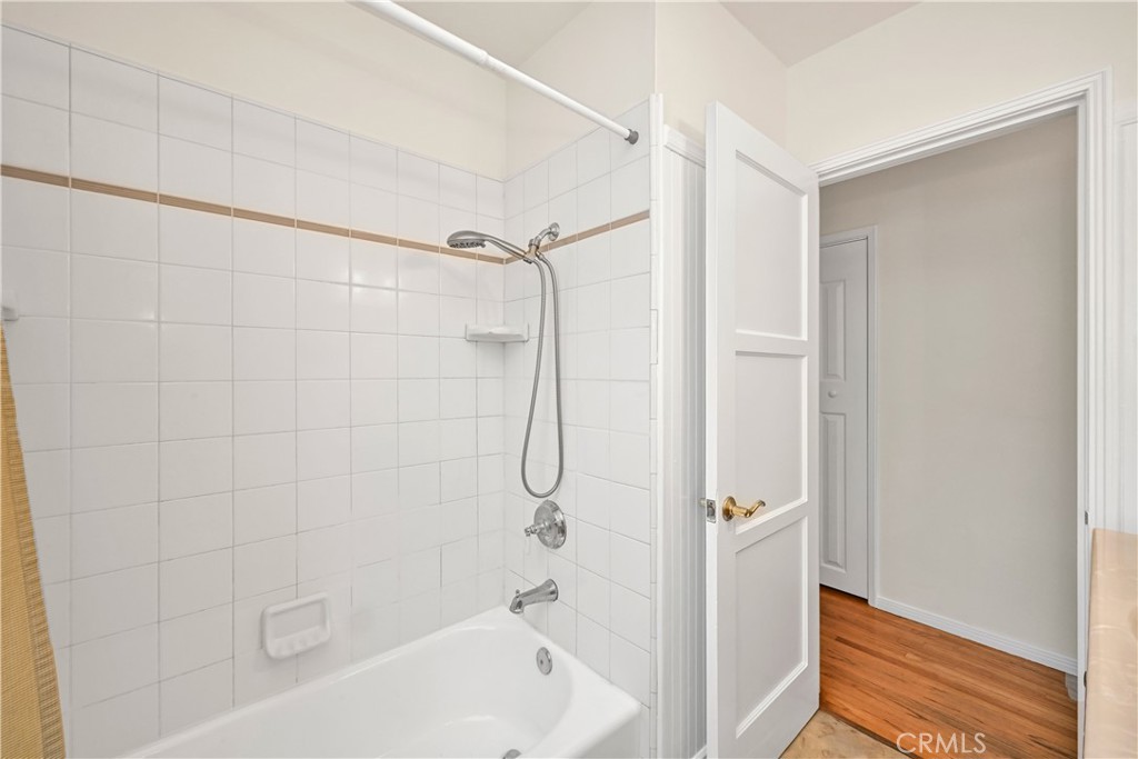 3045 San Anseline Avenue