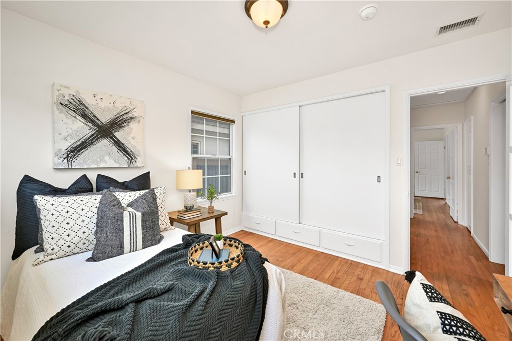 3045 San Anseline Avenue