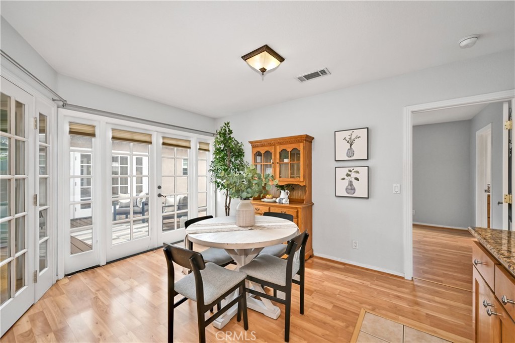 3045 San Anseline Avenue