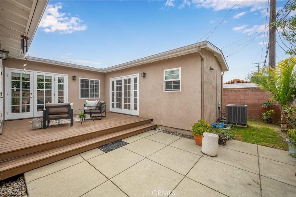 3045 San Anseline Avenue