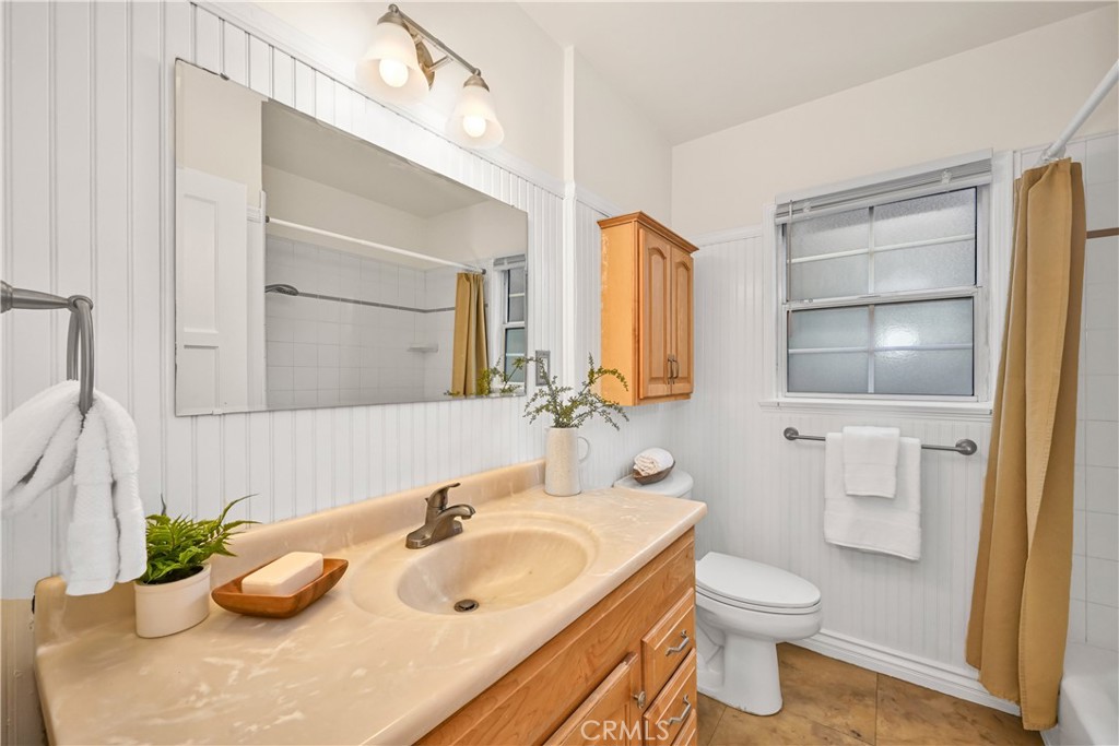 3045 San Anseline Avenue