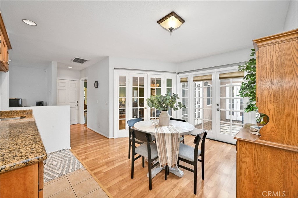 3045 San Anseline Avenue