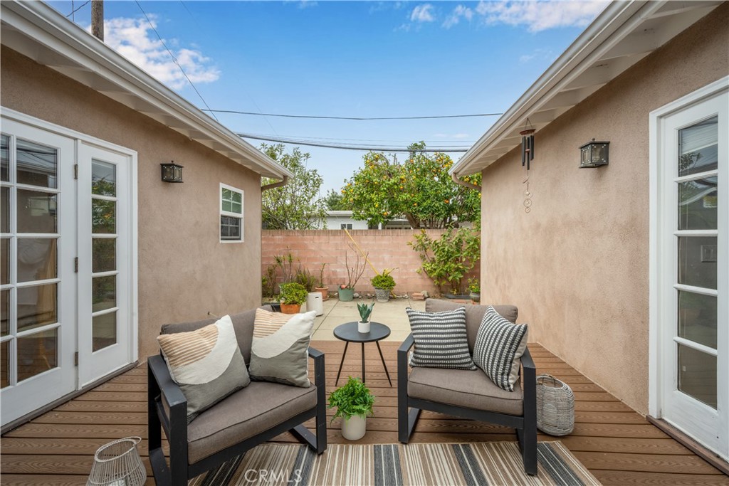 3045 San Anseline Avenue