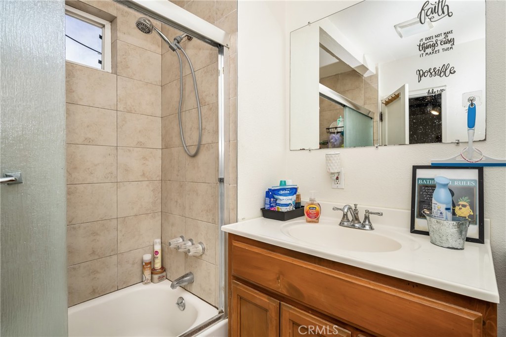 1506 S Duncan Avenue