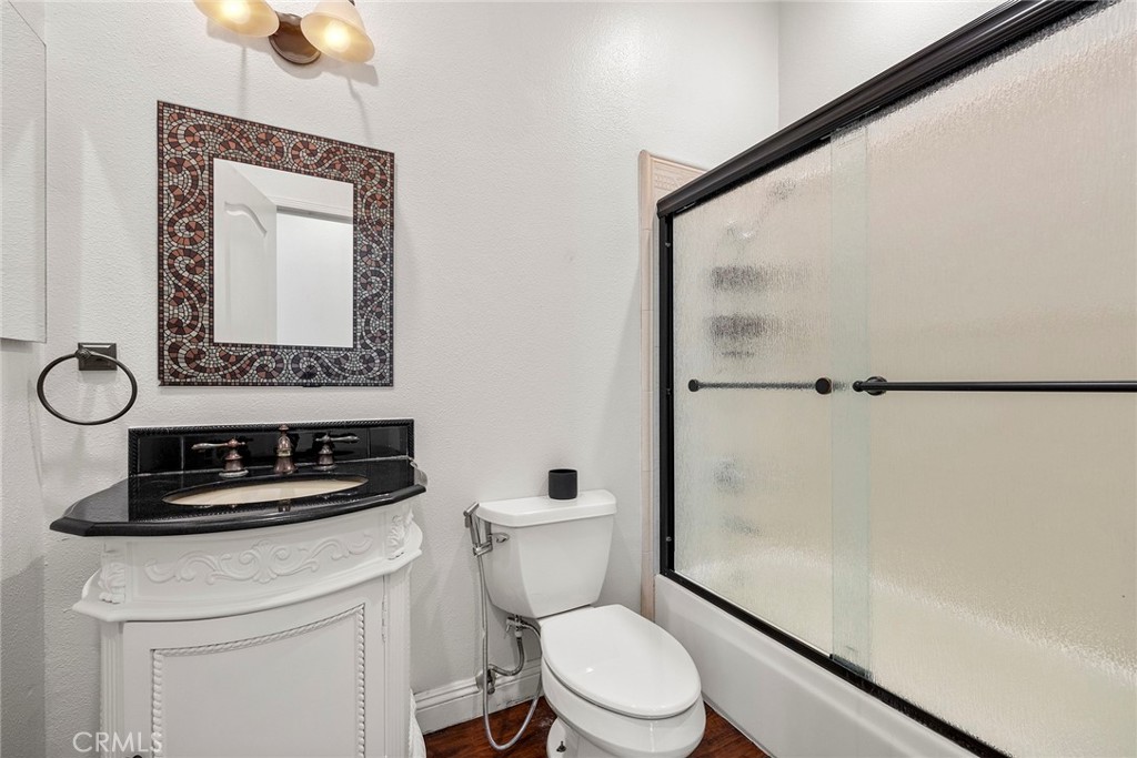 337 S San Vicente Lane