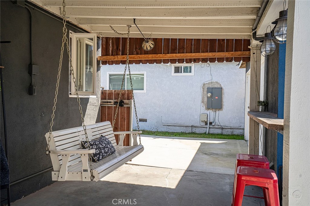 9984 Maplewood Street