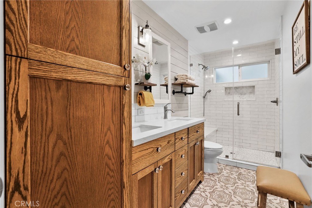 11631 Weatherby Road