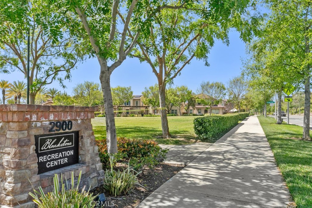 2950 E Santa Fe Road