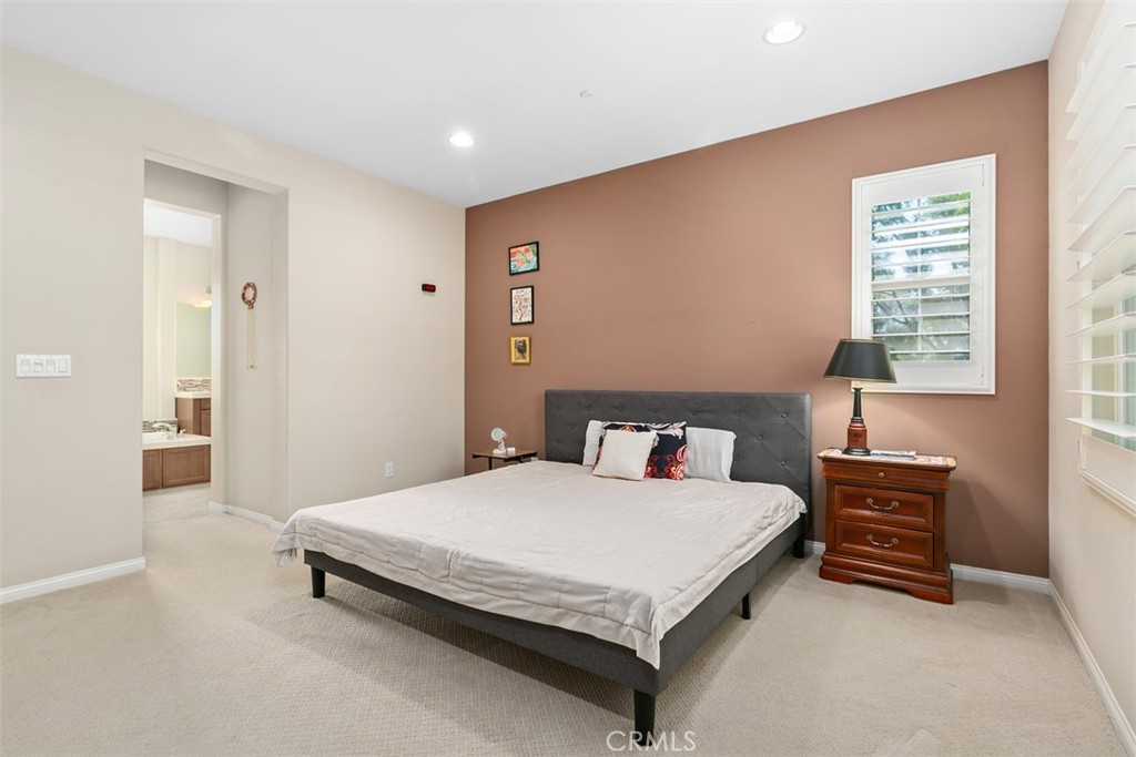 2950 E Santa Fe Road