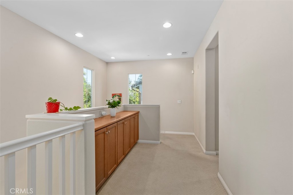 2950 E Santa Fe Road