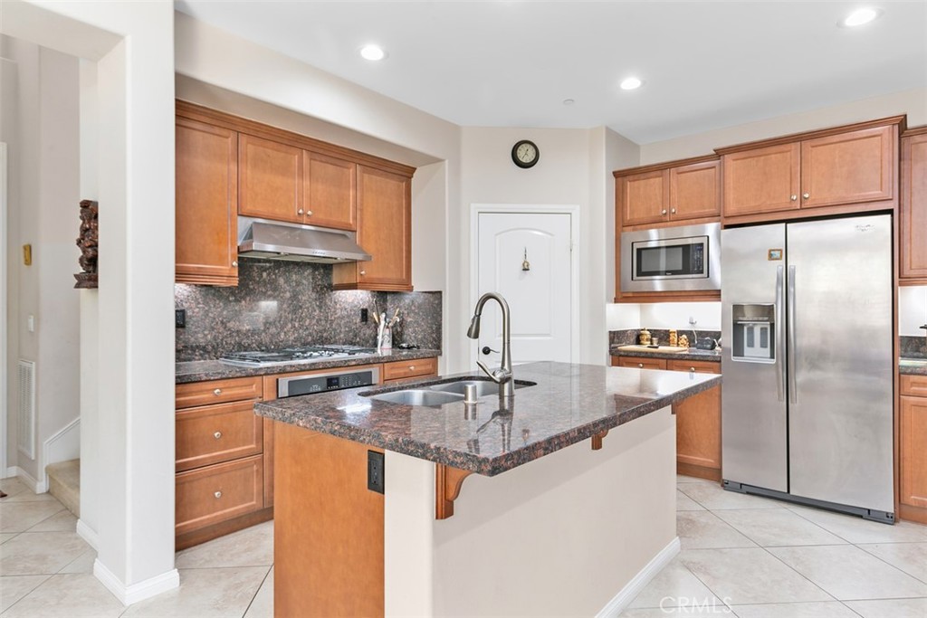 2950 E Santa Fe Road