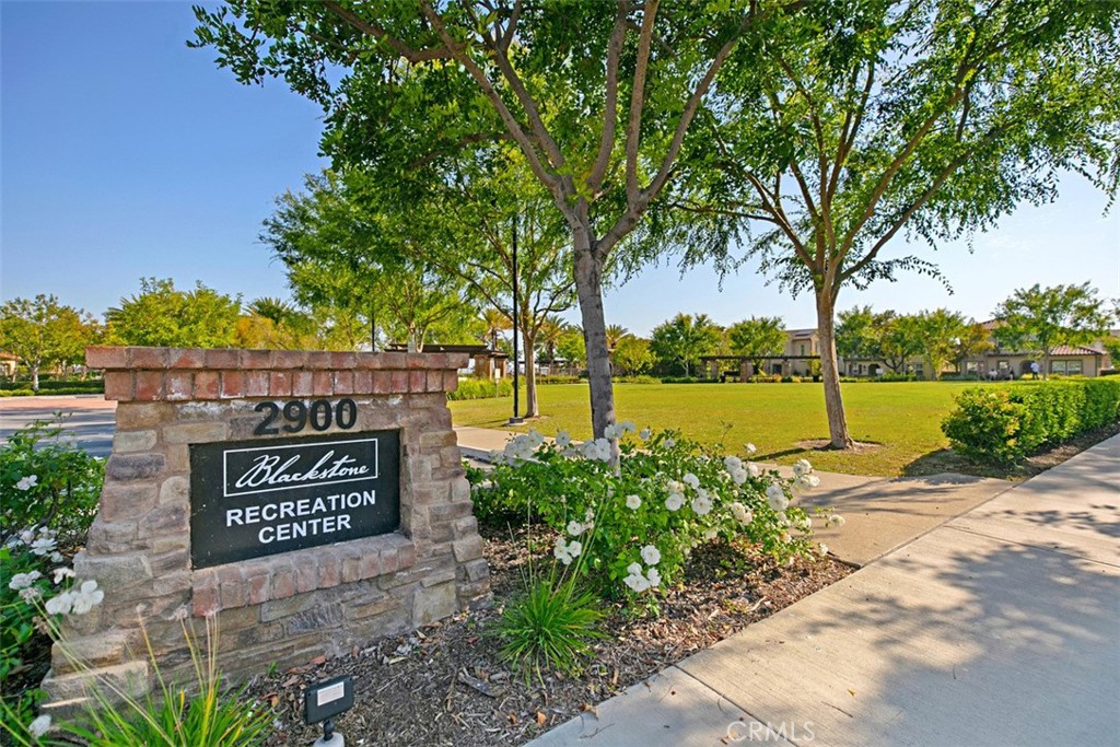 2950 E Santa Fe Road