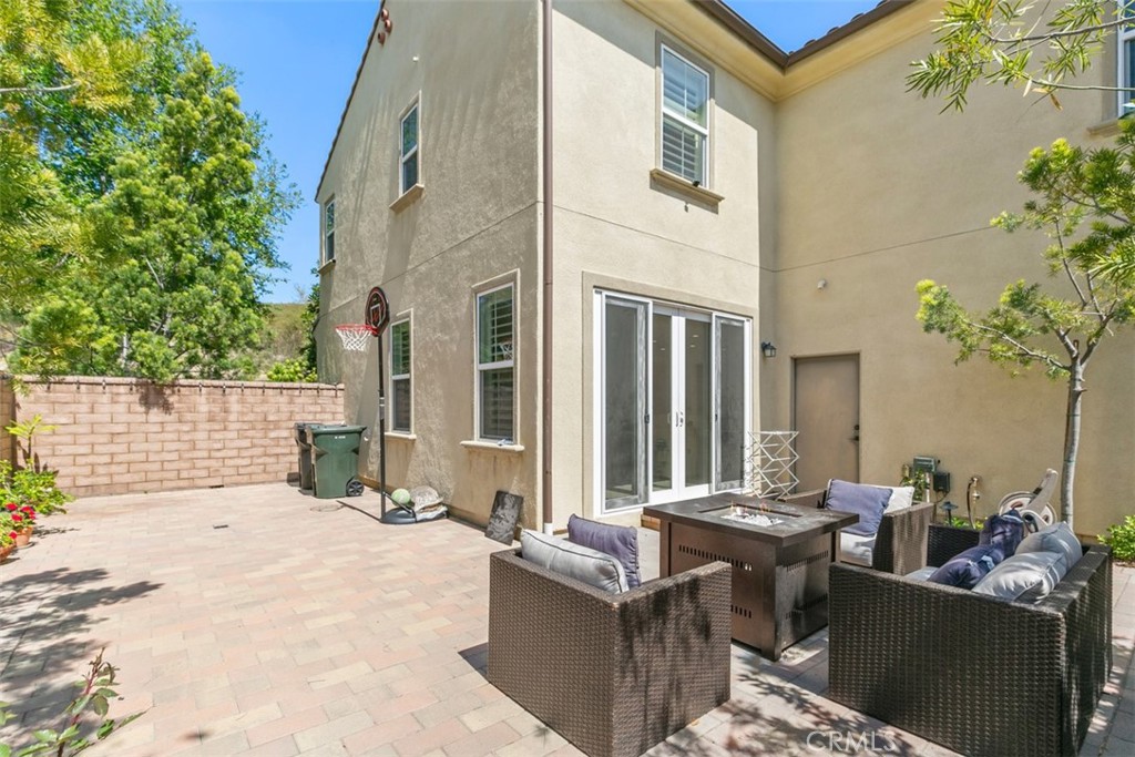 2950 E Santa Fe Road