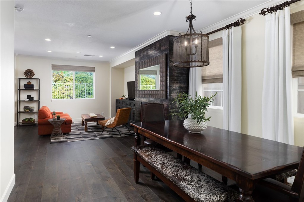 8225 E Loftwood Lane