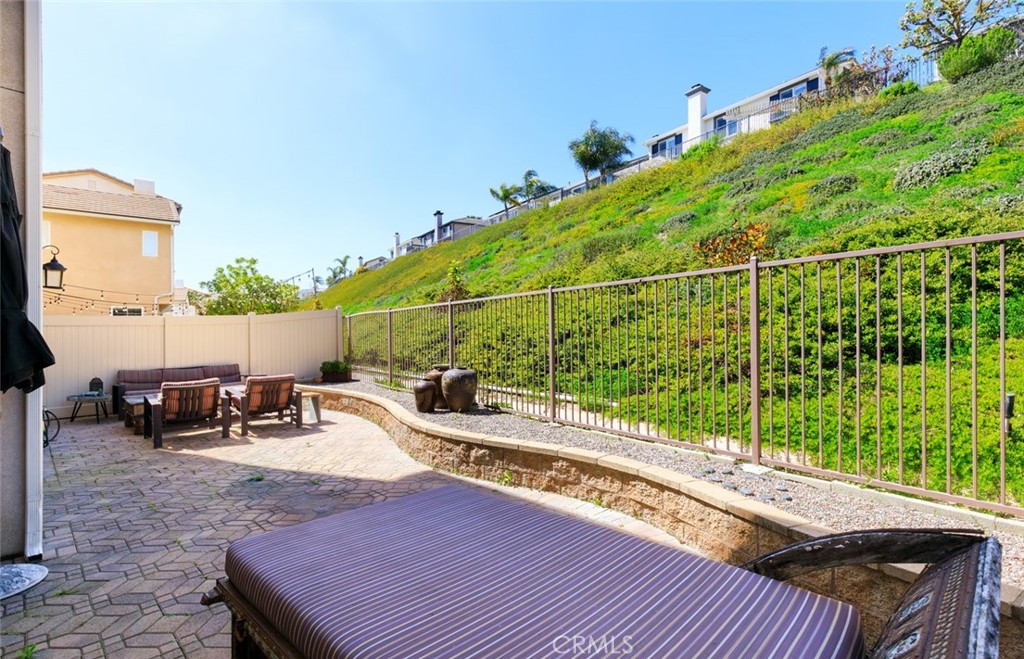 8225 E Loftwood Lane