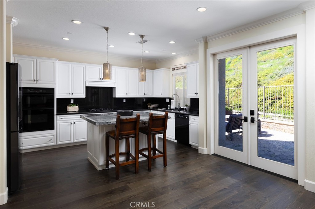 8225 E Loftwood Lane