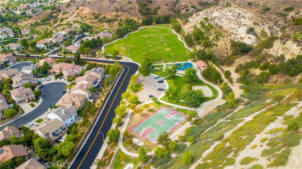 8225 E Loftwood Lane