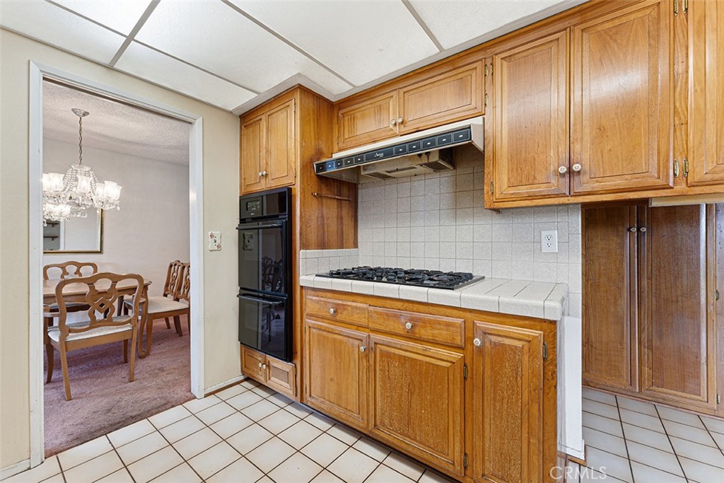 802 Candlewood Street