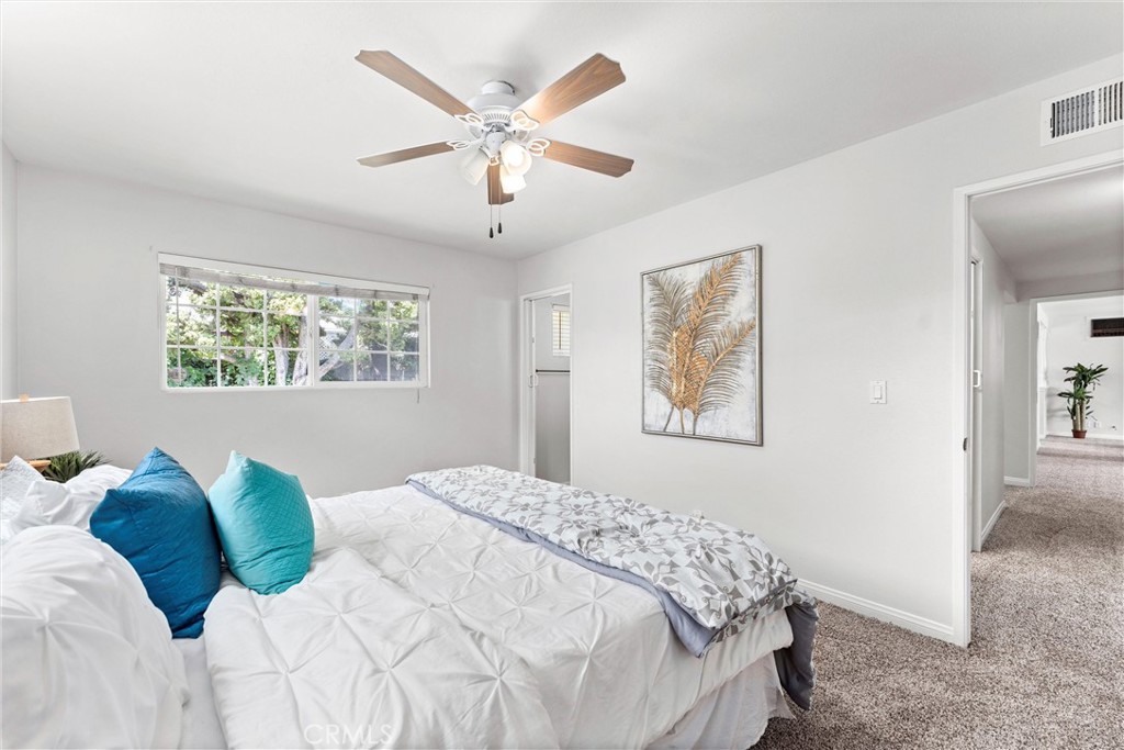 2525 N Eastwood Avenue